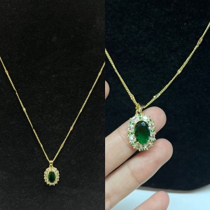 Regal Emerald Elegance Gold-Plated Green Gemstone Necklace with Sparkling Accents