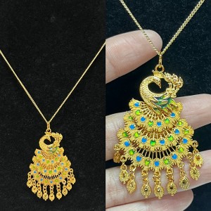 Luxury 18K Gold-Plated Peacock Pendant Necklace with Hand-Painted Enamel Detailing and Dangling Gold Charms for Women