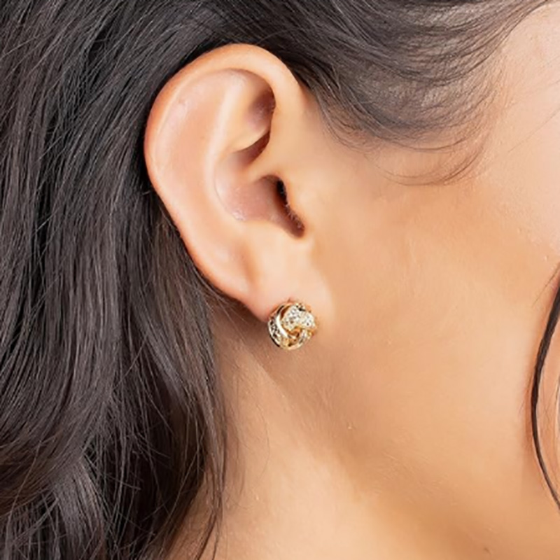 Luxury 18K Gold Interwoven Knot Stud Earrings – Classic & Elegant Textured Design for Timeless Sophistication